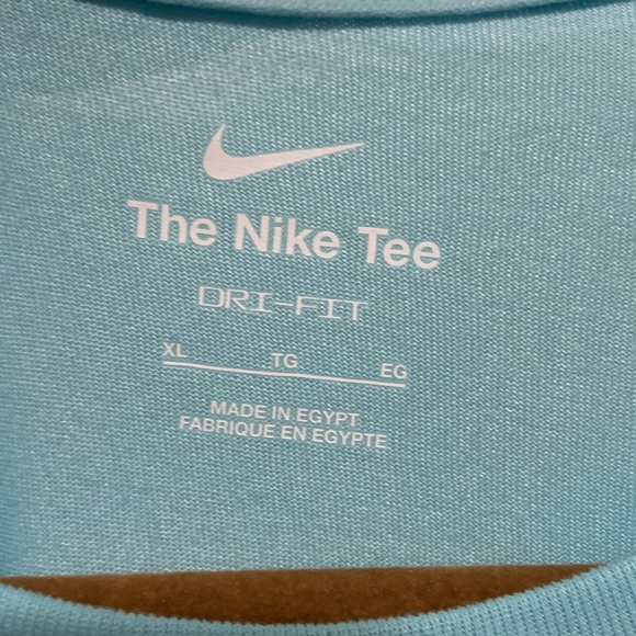 Bundle of t-shirt XL - Picture 6 of 11